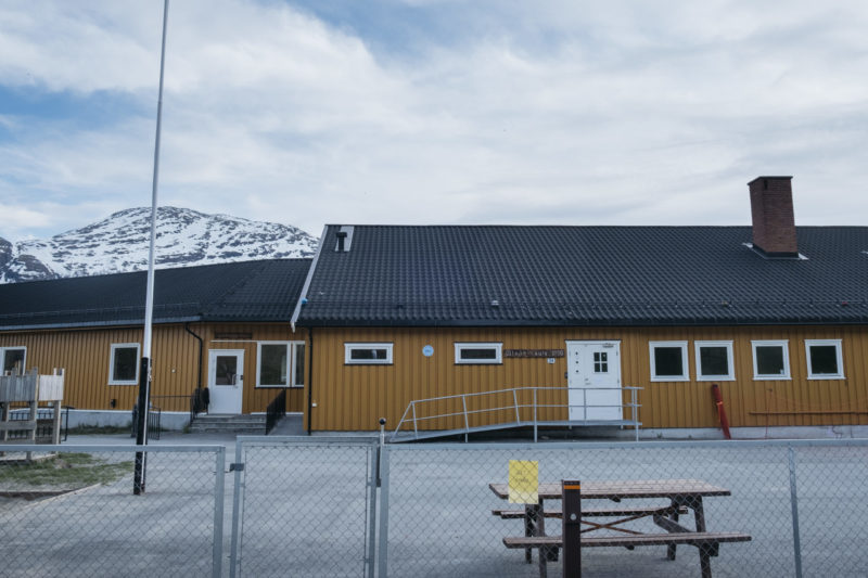 Ulsåk skule. Foto: Signe Fuglesteg Luksengard Når bokmålet rår i klasserommet
