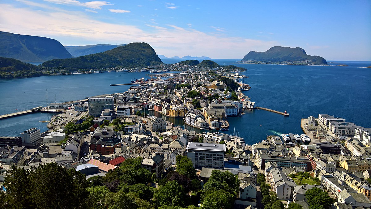 Mållaget  jublar  for  språkvedtak  i  Ålesund