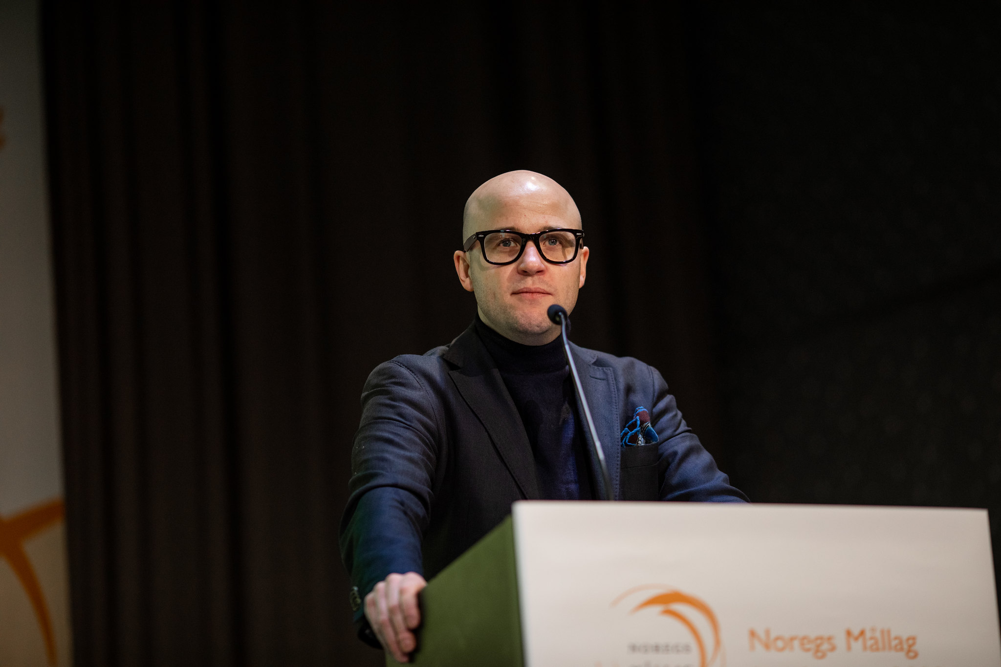 Kan  nokon  snart  skru  av  internett?