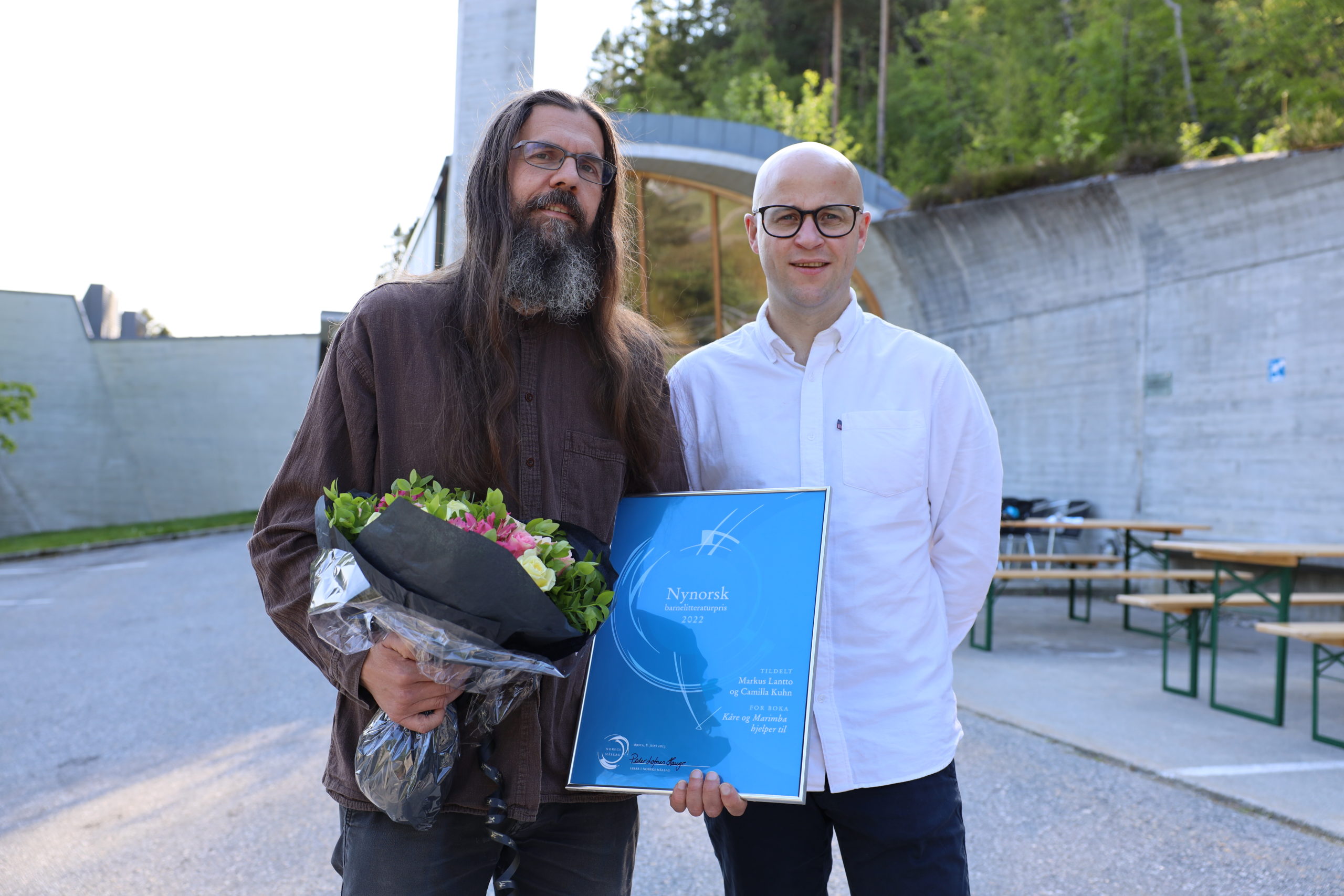Markus  Lantto  og  Camilla  Kuhn  er  tildelt  Nynorsk  barnelitteraturpris
